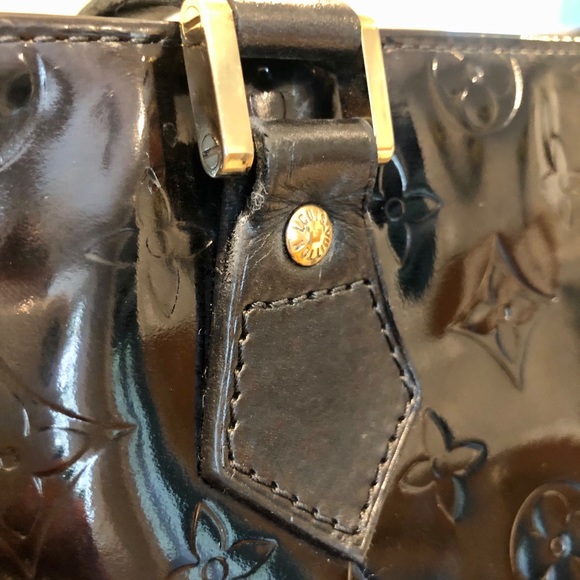 (SOLD) Louis Vuitton Houston - Picture 5 of 11